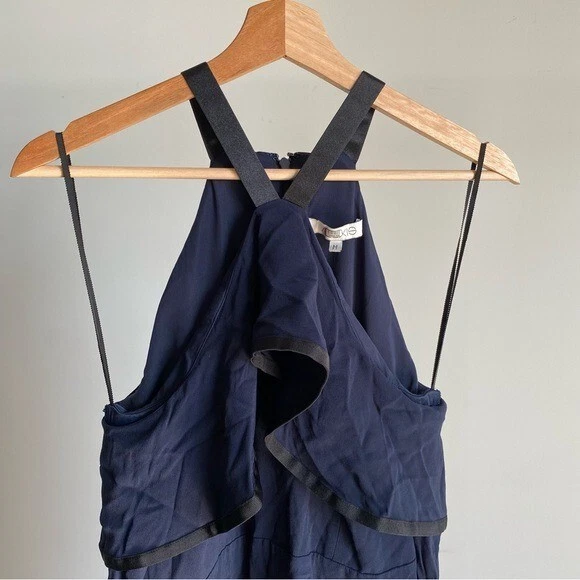 Nuevo Mono Azul Alexis “Nola” Fuera del Hombro Talla Mediana Foto 4 de 4