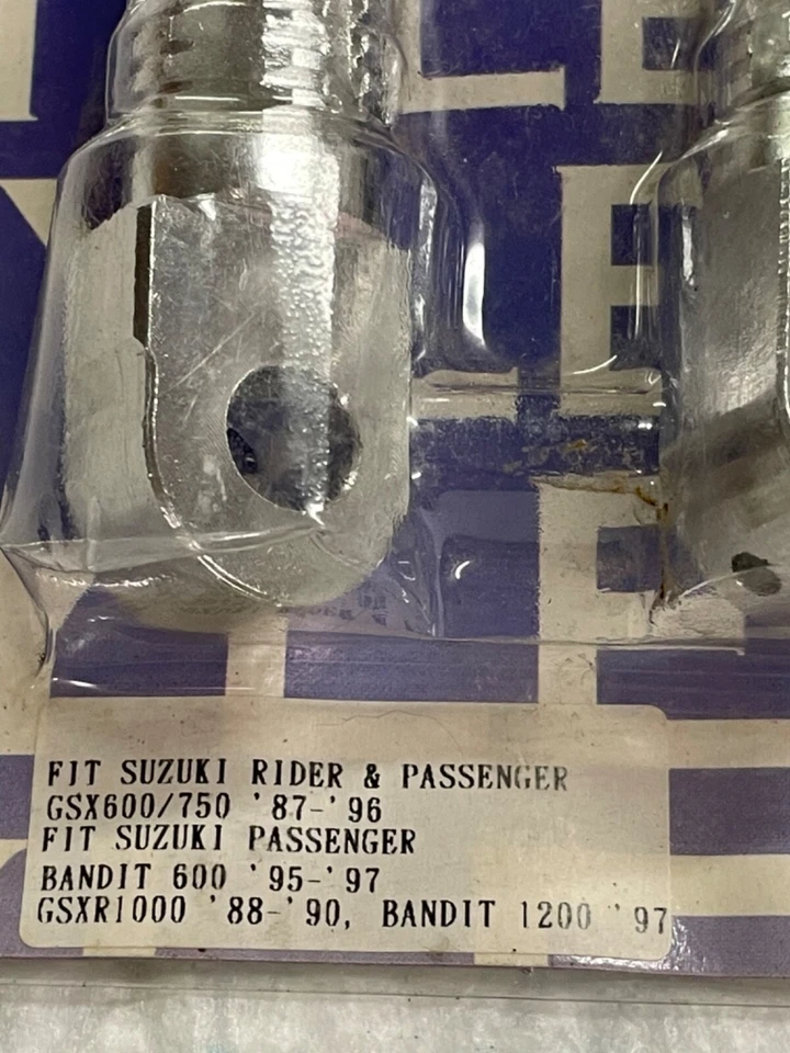 GP PEGS 1GPS2-S SUZUKI RIDER/PASSGER GSX600/750, GSXR1000, Bandit 600 - Imagem 2 de 3