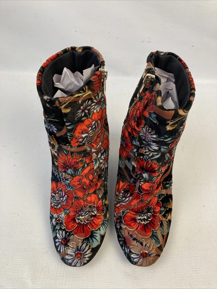 Steve Madden Ankle Boots Velvet Red Black Gold Floral Women’s Size 7 GUC - Image 3 of 4
