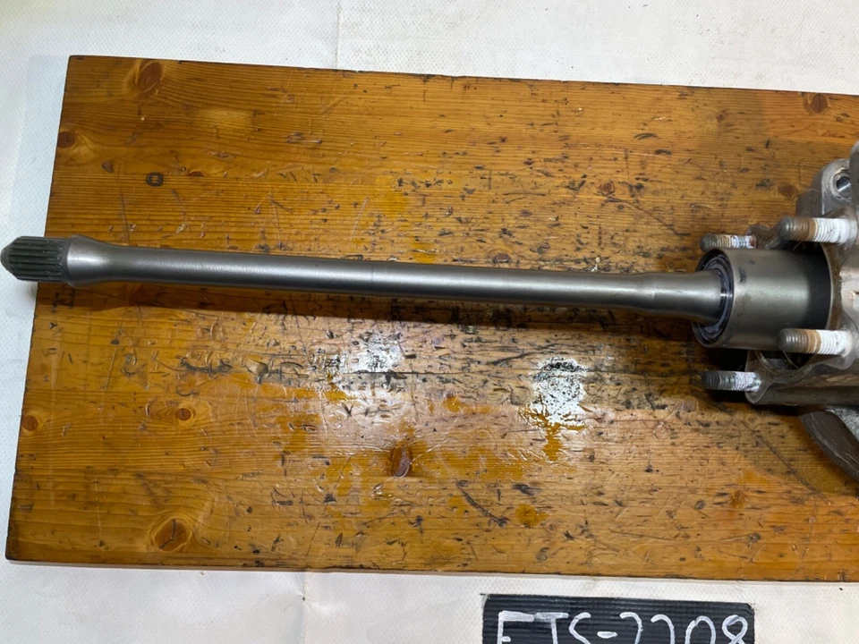 Honda VT 1100 C2 ACE SC32 entraînement final cardan transmission coudée - Photo 2/4