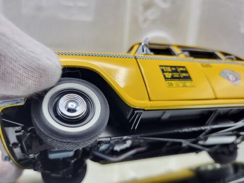 FRANKLIN MINT NYC CHECKER CAB **VERY NICE/NO OUTER BOX/NO BOX OR PAPERWORK/READ - Picture 3 of 22