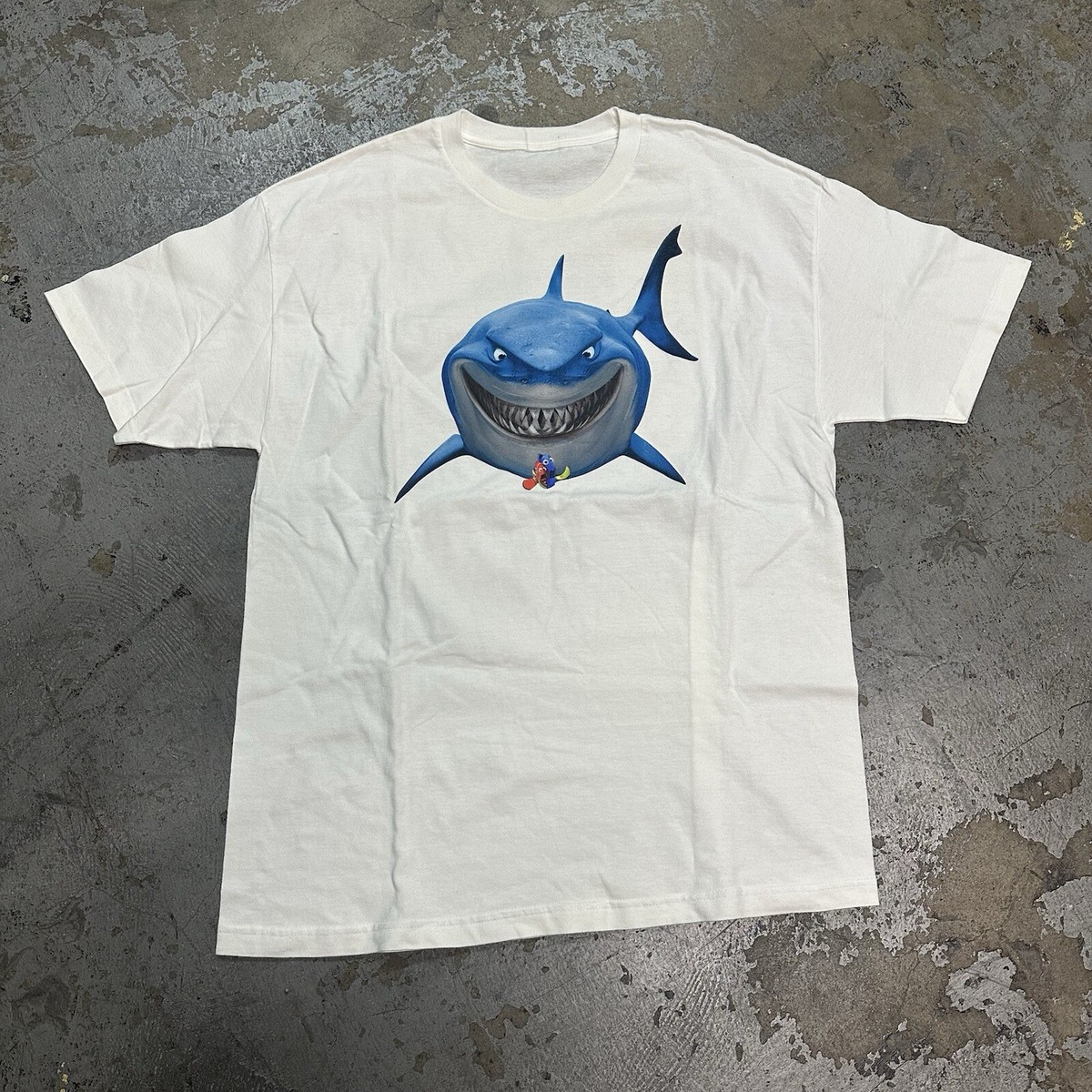 Vintage 2003 Disney Finding Nemo Movie Promo T-Shirt fits L Vintage 2003 Disney Finding Nemo Movie Promo T-Shirt fits L