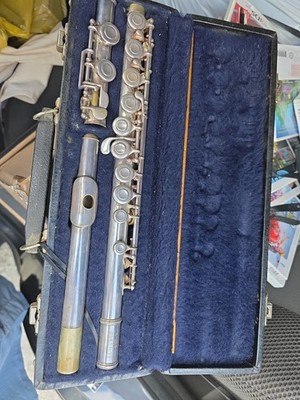 フルートＡｒtlｅｙ Artley 18-0 Flute Silver Plated Student Model with Hardcase Made