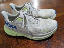 Hoka Men's Clifton 9 Size 8D Running Shoes Stardust/Electric Cobalt Size 8