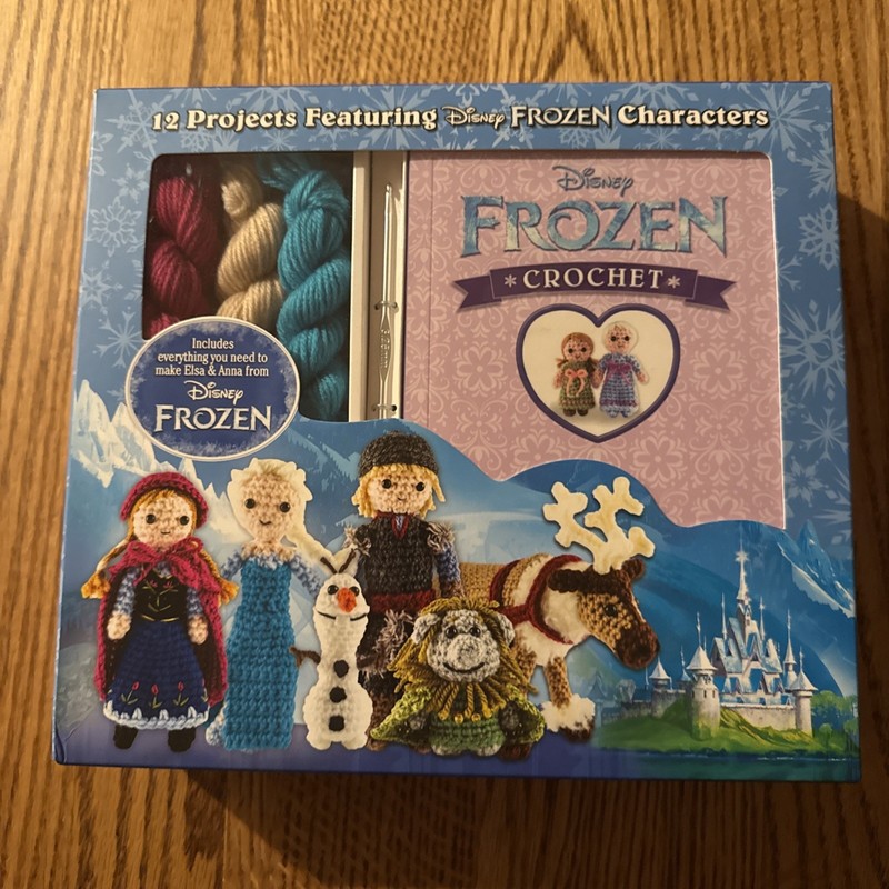 Disney Frozen Crochet Kit With 12 Projects New In Box Elsa Anna Olaf Kids Crafts