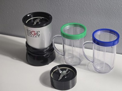 Magic Bullet Blender MB1001 Motor Base Two Cups Extra Blade -D8