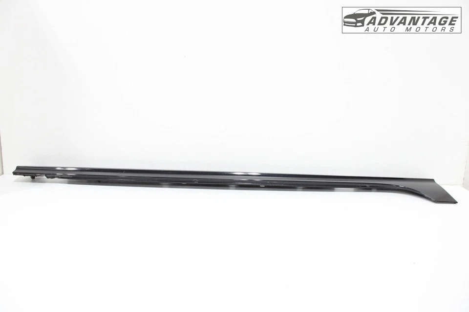 AUDI A7 QUATTRO 2012-2015 LADO DERECHO PASAJERO PANEL BASCULANTE FALDÓN MOLDEADO OEM Foto 2 de 4