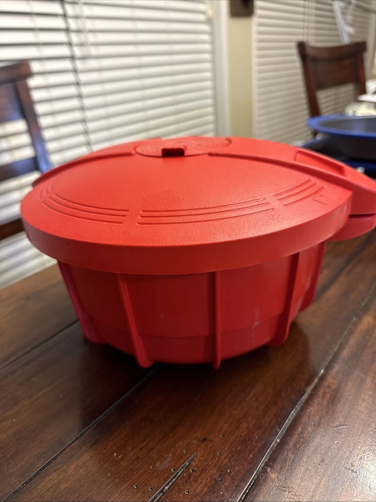 Prepology 4.5 Qt Red Microwave Pressure Cooker, Guide, Basket New
