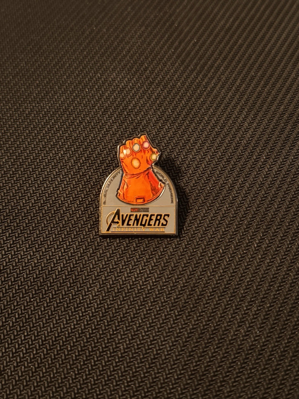 Avengers Infinity War- World Premiere - Global Security -Disney pin RARE