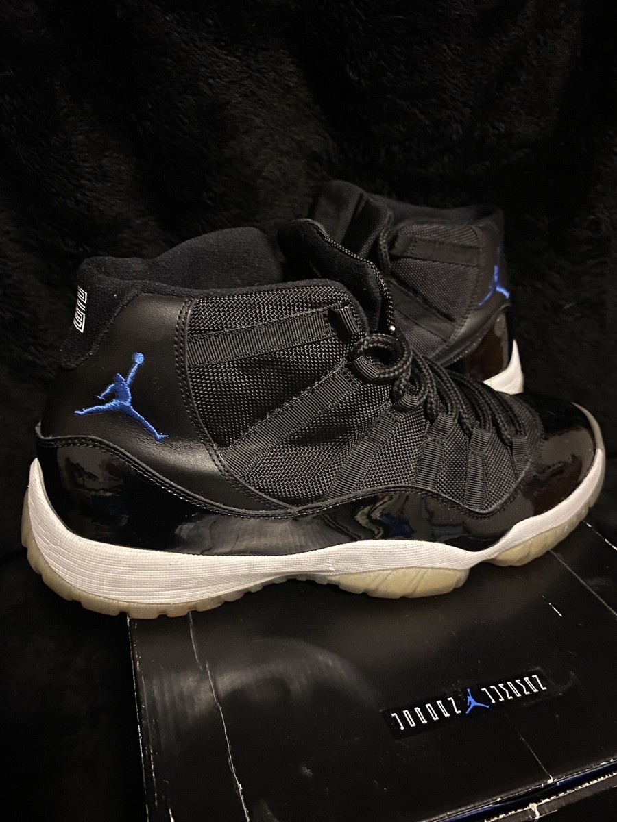 2009 release space jam jordan 11 size 6 used Size 11.5 - Jordan 11 Retro Space Jam 2009. Pre-Owned. OG  main image 4