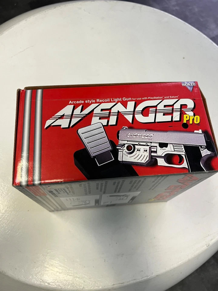 Blaze Avenger Pro Arcade Style Recoil Light Gun & Reload Pedal PS1 Saturn - Image 2 of 4