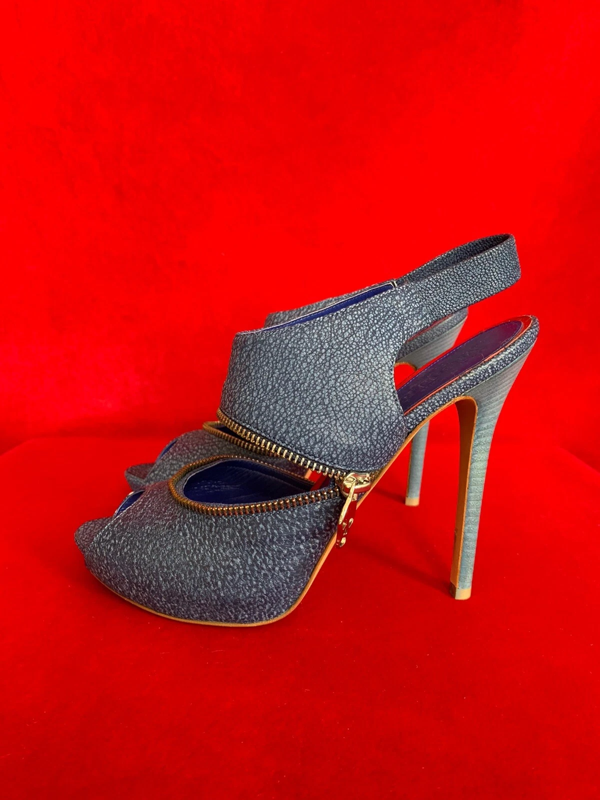 Sandali Alexander Mcqueen blu in pelle punta aperta plateau cerniera taglia 39 5