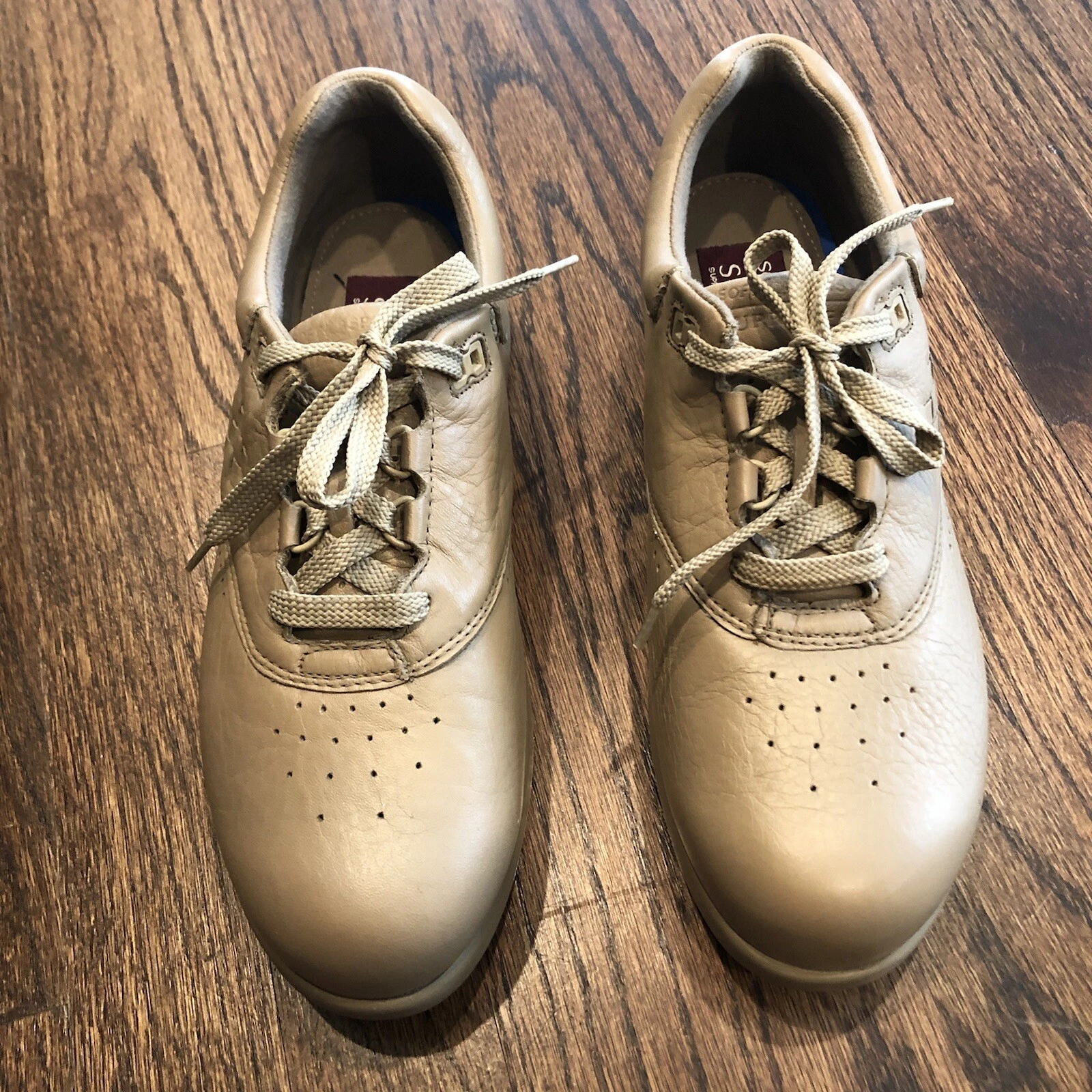 Supremes by Softspots Womens Tan Beige Comfort Oxford Shoes 9M Stability