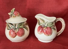 Takahashi San Francisco Embossed Apples Cream & Lidded Sugar Bowl Set Vintage