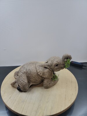 Plenty # 3129 The Herd Martha Carey ''Marty''  Elephant Figurine 1994 Signed 