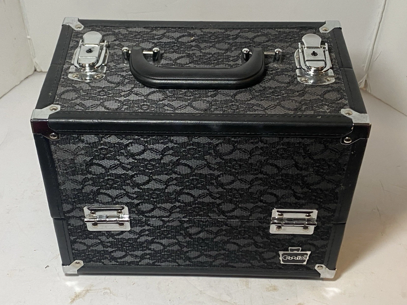 Caboodles Make Me Over 4 Tray Train Case Cosmetic Storage & Organizer Black Lace