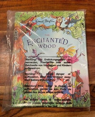 Buch The Enchanted Wood Enid Blyton Neu OVP