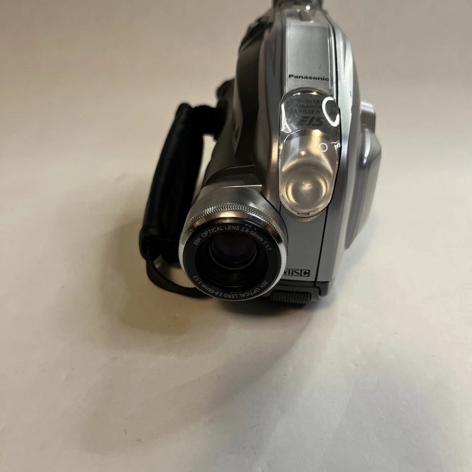 Panasonic Photo Shot Palmcorder VHSC Model PV-L453D - Image 4 of 4