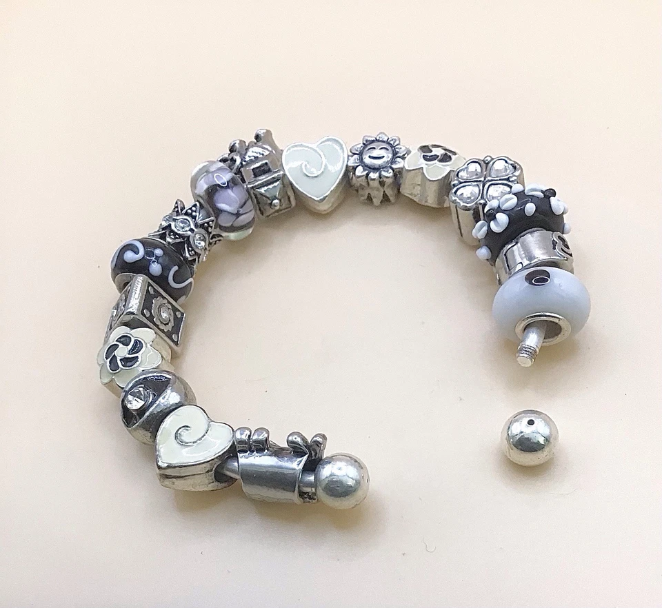 Charms Spangen Armband schwarz-weiß versilbert / Murano Glas 16 Beads Unikat 🎀 - Bild 2 von 4