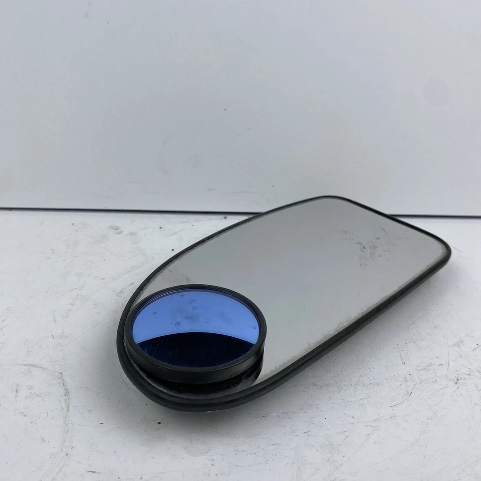 Ford Focus 1999 Mirror Glass Drivers Left Side OEM - Image 2 of 4