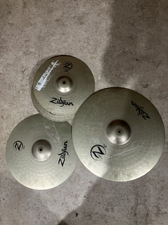 Zildjian Planet Z Complete Cymbal Pack: 20" Ride 16" Crash 14" Hi Hat Pair