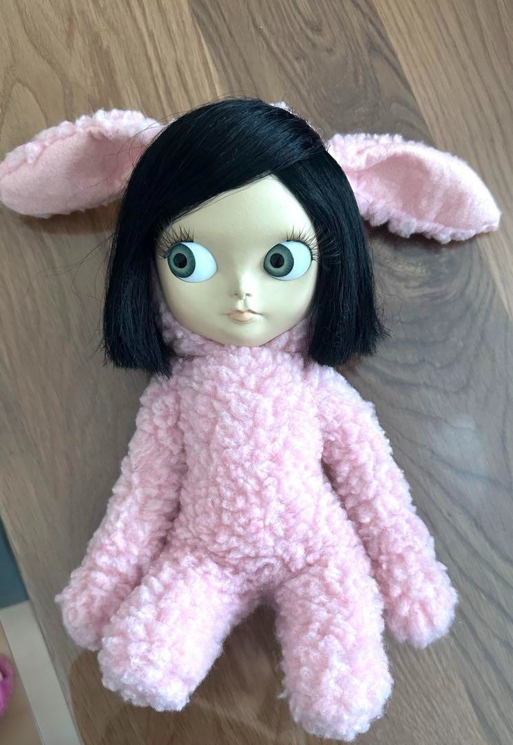 Blythe Rabbit Costume Doll in Excellent Condition from Japan