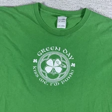 Vintage Green Day T-Shirt Mens XL Green Kiss Me I'm Punk Band Y2K Irish 90's Emo