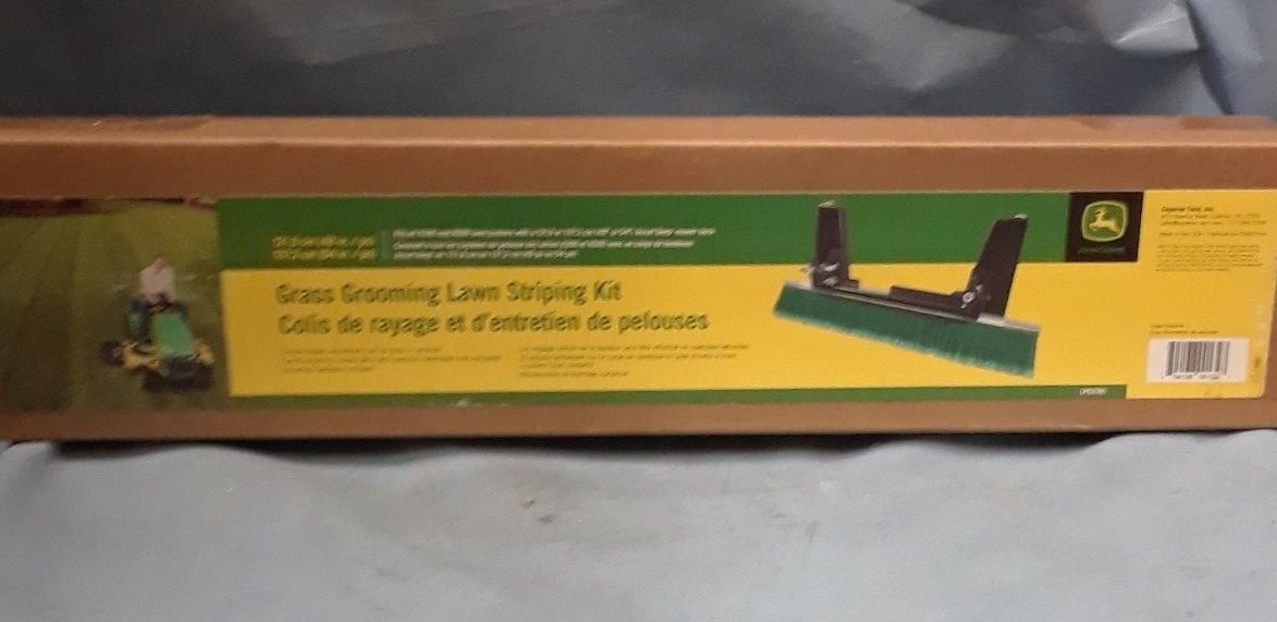 JOHN DEERE LP63761 STRIPING KIT X300&X500 ***A DECKS ONLY***