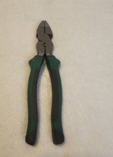 Commercial Electric 9 1/2 High Leverage Lineman Wire Sidecutter Pliers W Crimper - Picture 2 of 12