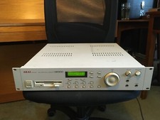 Akai S2000 Sampler 8 Outputs 1 X 16 Mb Simm Dram Installed