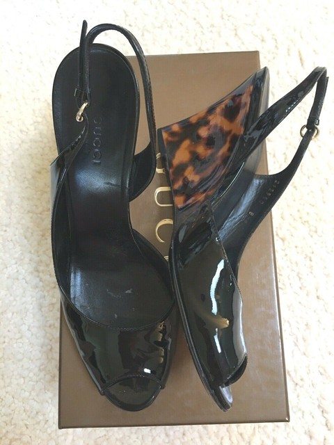 gucci closed toe sandals