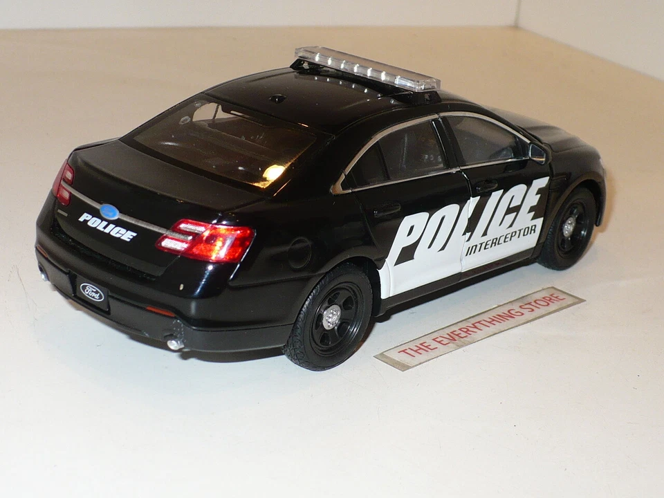 WELLY FORD POLICE INTERCEPTOR BLACK 1:24 SCALE USA FREE SHIP  - Image 2 of 4