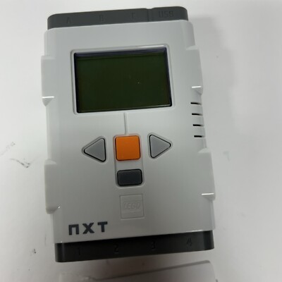 LEGO Mindstorms NXT Brick *Bad Screen For Parts or Repair* Powers On