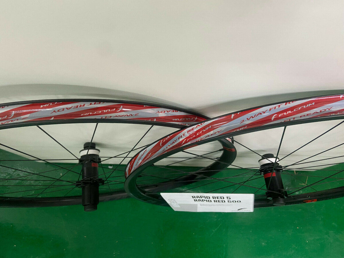s-l1200.jpg s-l1200.jpg