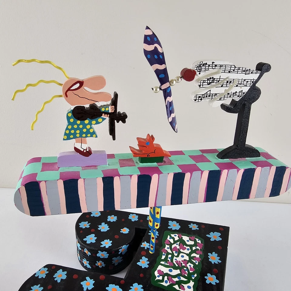 ESCULTURA - Única De Colección Original Firmada JR Reed - Caprichoso Arte Popular de Madera 9x7x10 Foto 2 de 4