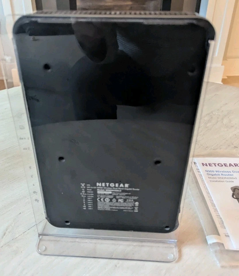 Router Gigabit Doble Banda Netgear N900 WNDR4500v2 con Soporte y Manual Foto 2 de 4