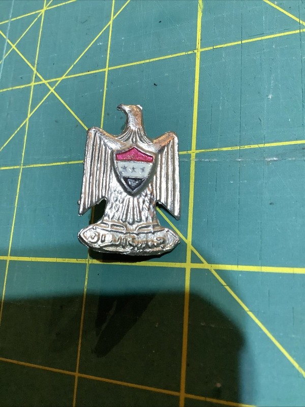 Iraqi Army Silver Beret Insignia 1 1/4x 1”
