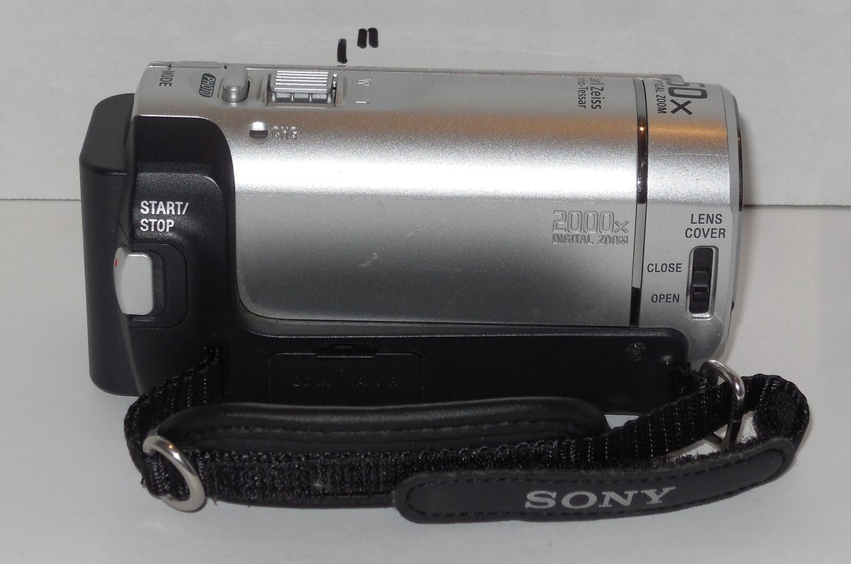 ＧＡＫＵ、Sony handycam DCR HC62 Q460 Sony Handycam DCR-HC62 PAL MiniDV Camcorder – Retro Camera Shop