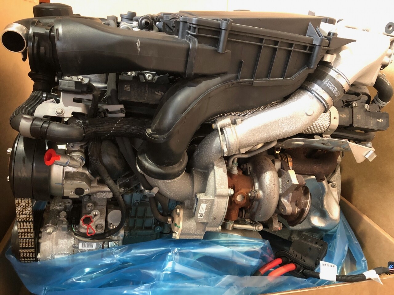Original Mercedes Motor Benzin 65AMG S-Klasse W222 Coupé W217 