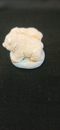 Basil Matthews Polar Bear Cubs Figurine - Picture 2 of 8