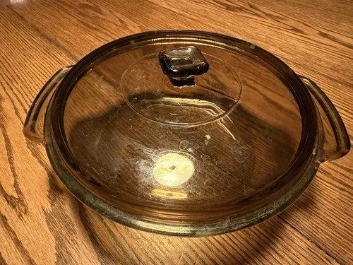 Vintage Casserole Dish Amber Brown Anchor Hocking with Lid 2 QT Ovenware