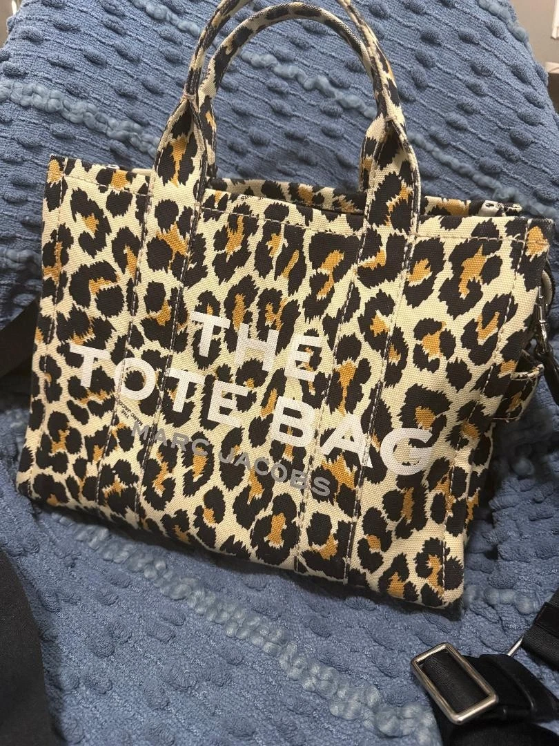 Marc Jacobs Animal Print Tote Bags & Handbags for Women for sale