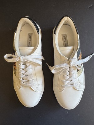 New with box Steve Madden Women s Bertie Sneaker White Size 8 M Black Cheetah