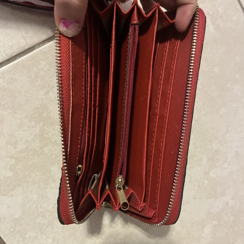 Brahmin Wallet Suri Dark Rum Melbourne Croc Embossed Leather Zip Wallet Clutch - Image 4 of 4