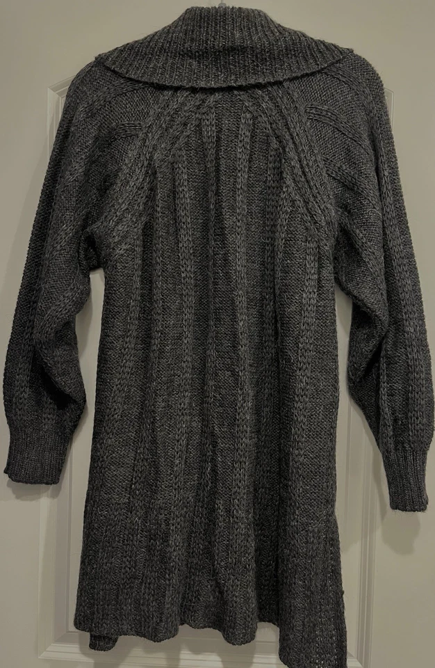 Cárdigan Suéter Vintage J Peterman Para Mujer Largo 100% Alpaca Gris Oscuro Talla M Foto 2 de 4