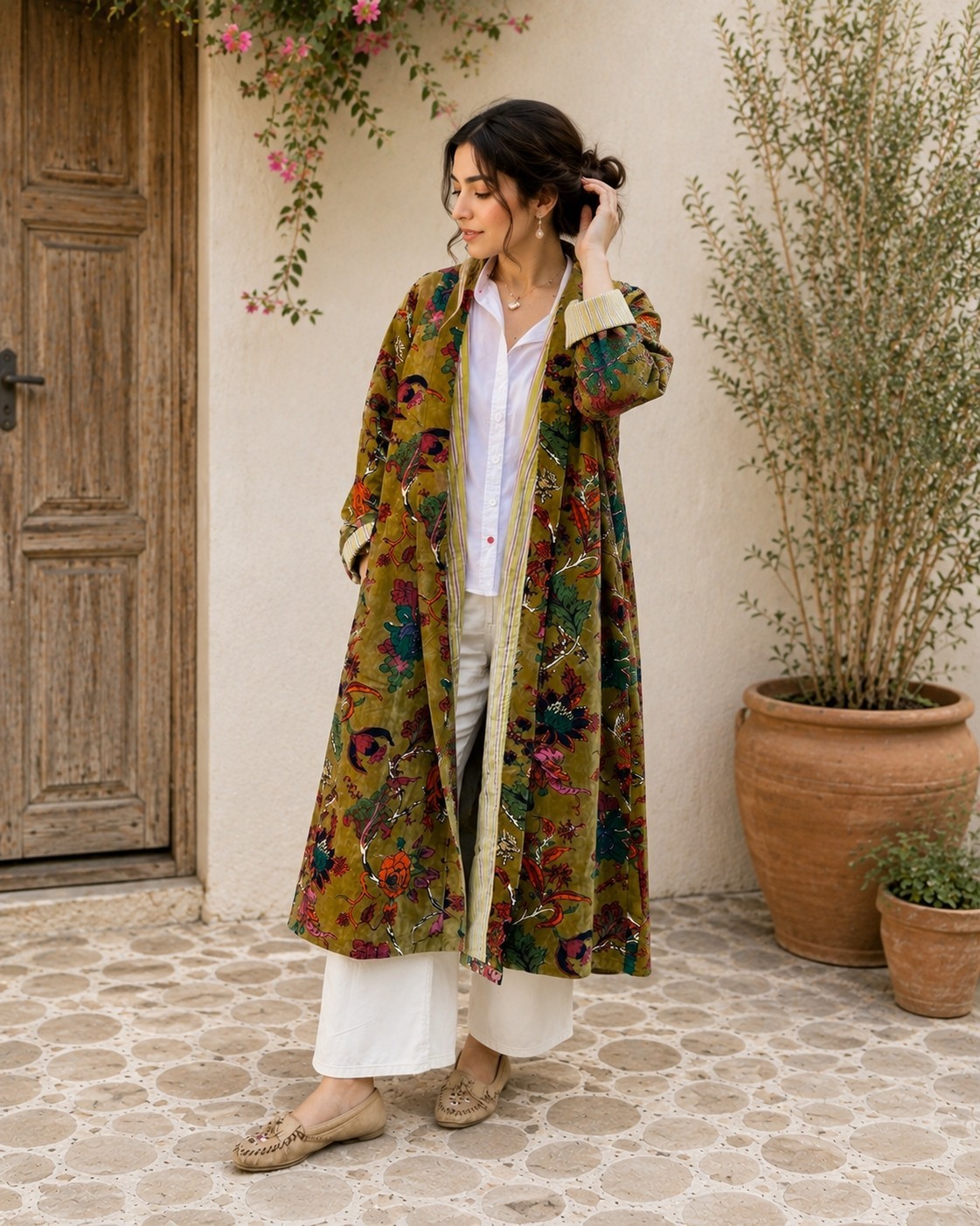 Women Wear Velvet Kimono, Floral Print Velvet Long Jacket Batheobe Cover up Robe
