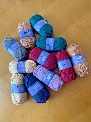 Thread Art Crochet Yarn - 100% Pure Cotton #4-  85 yds - Lot of 11 Small Skeins