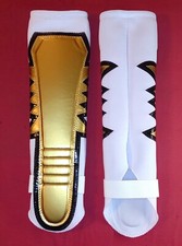 KICKPADS Lowki Style Wrestling Gear - White and Gold with Black Outline - TRUNKS