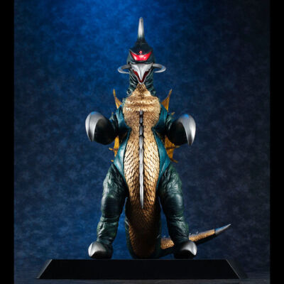 NEW MegaHouse UA Monsters Gigan 1972 Godzilla vs Gigan Light