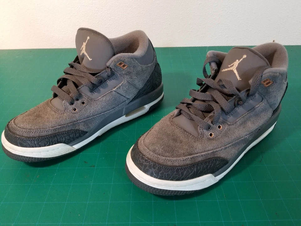 Air Jordan 3 Retro GG Anthracite Bronze Older Kids' Lifestyle Sneakers Shoes - Image 3 of 4